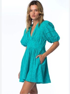 Mahila Eyelet Dress in teal Size S